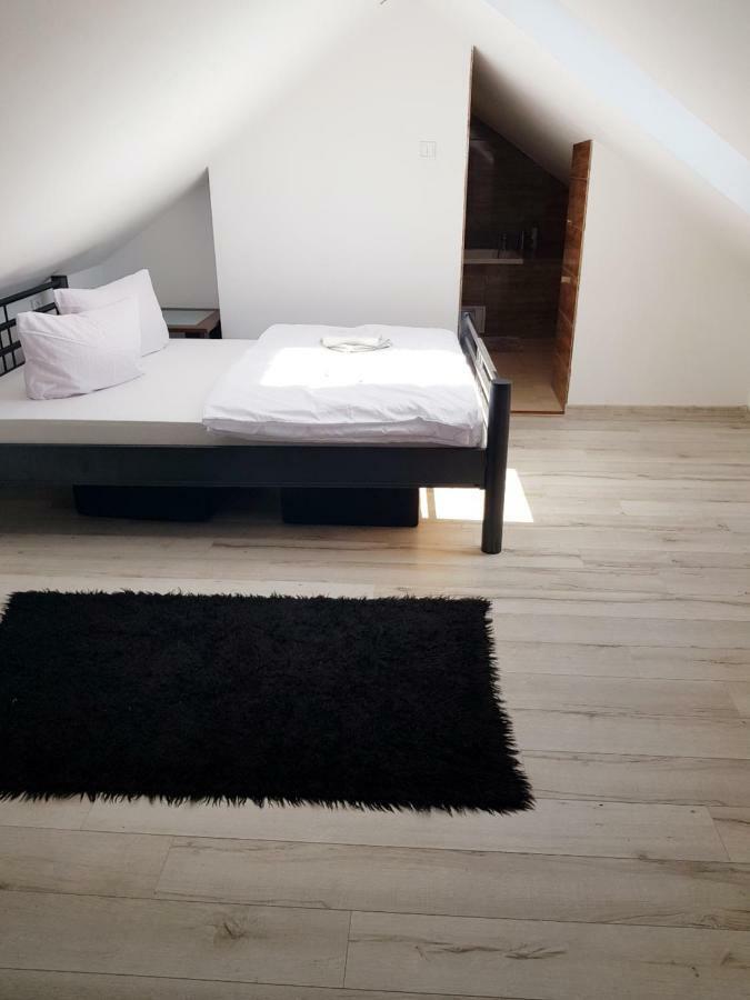 Apartament Przy Wiezy Świnoujście  Eksteriør billede